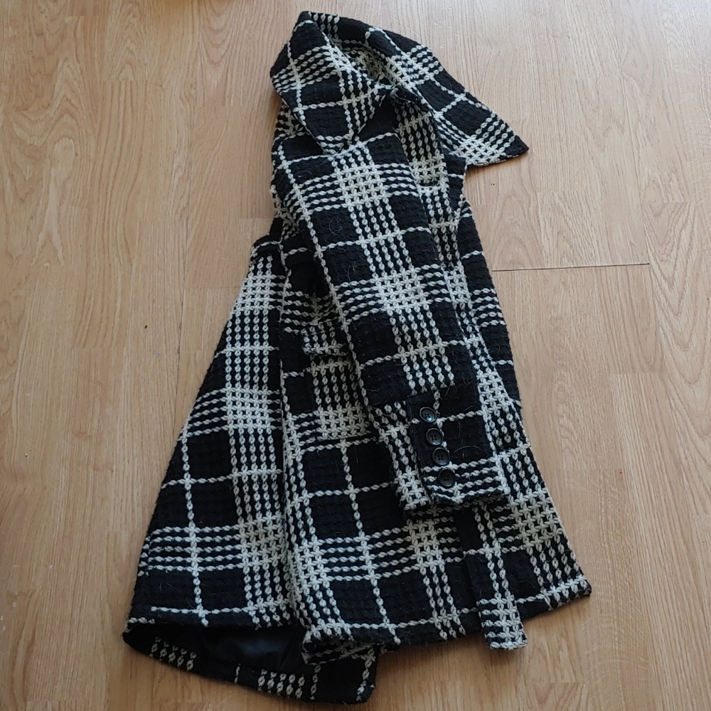 Jacket - Picture 3 of 3